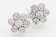 K18WG ダイアイリピアス 0.50ct*2 3.40g　表面拡大