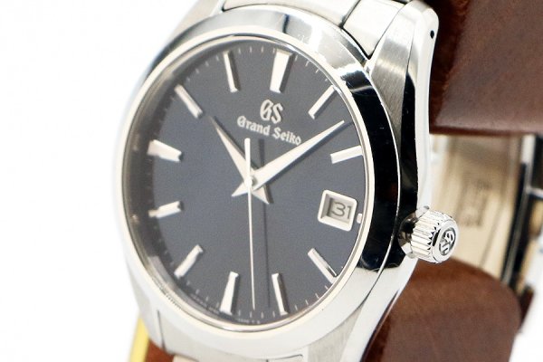 グランドセイコー　ＳＢＧＶ０２５　９Ｆ８２－０ＡＦ０　紺文字盤　サイド拡大
