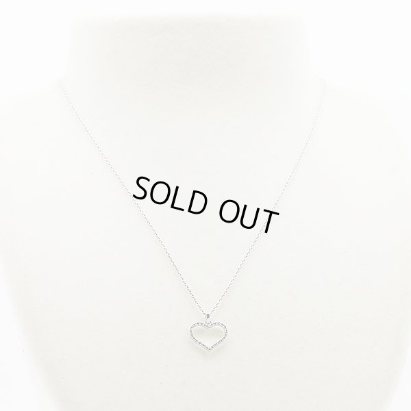 750WG ダイアイリペンダントネックレス 2.90g　装着イメージ