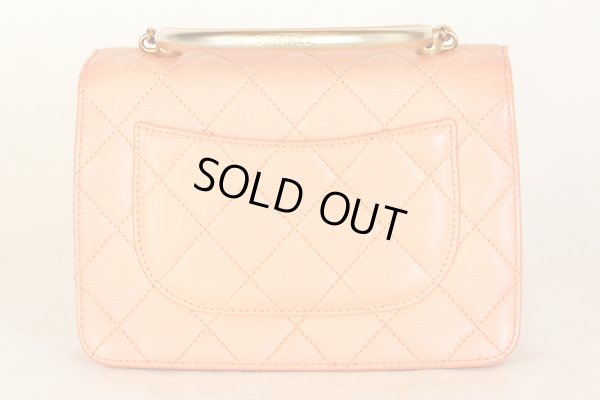 シャネル マトラッセ トップハンドル2WAYショルダーバック コーラルオレンジ　裏面