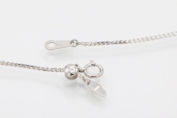 K18WG/PT900 ダイアイリペンダントネックレス 2.00ct 8.60g　留め具外したイメージ