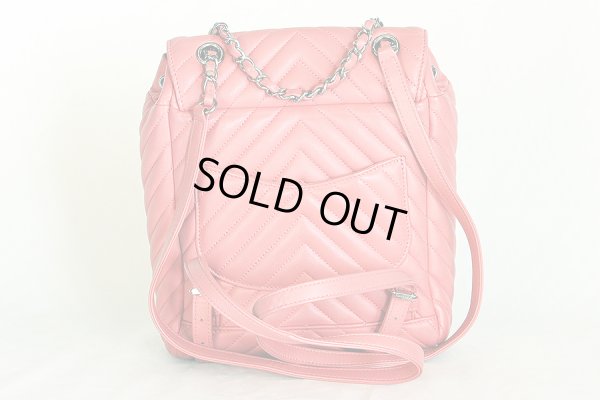 シャネル シェブロン Vステッチ チェーンリュック A91121 ピンク　裏面