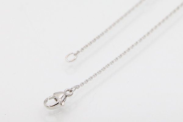 750WG ダイアイリペンダントネックレス 2.90g　留め具外したイメージ