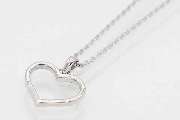 750WG ダイアイリペンダントネックレス 2.90g　裏面