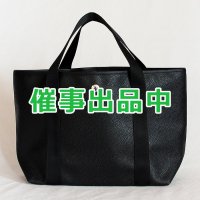 エルベシャプリエ　リュクスライン スクエアトートM 604G ノワール／ノワール