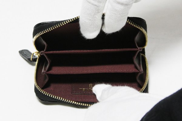 シャネル　クラシック ジップコインパース AP0216 ブラック　中身
