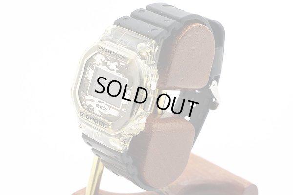 カシオ　Ｇショック　ＤＷ－５６００ＳＫＣ　デジタル文字盤　カモフラージュ　サイド