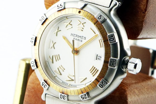 エルメス　キャプテンニモ　白文字盤　サイド拡大