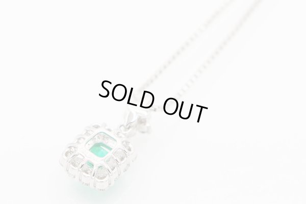 K18WG/PT900 エメラルドダイアイリペンダントネックレス 0.95ct 0.66ct 6.40g　裏面