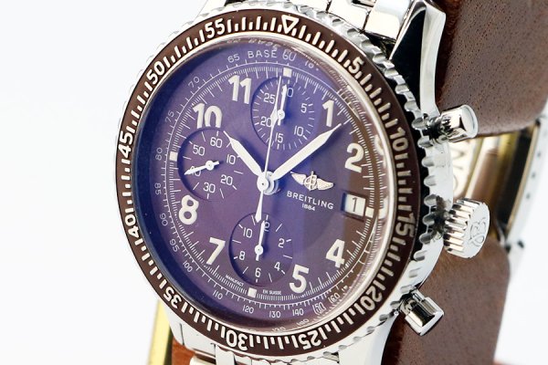 ブライトリング　アヴィスター　Ａ１３０２４　茶文字盤　サイド拡大