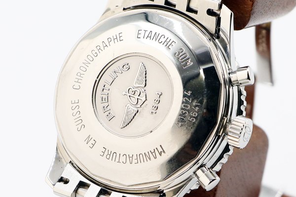 ブライトリング　アヴィスター　Ａ１３０２４　茶文字盤　裏面拡大