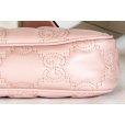 グッチ　GGマトラッセショルダーバック 735049 493075 ピンク　底拡大