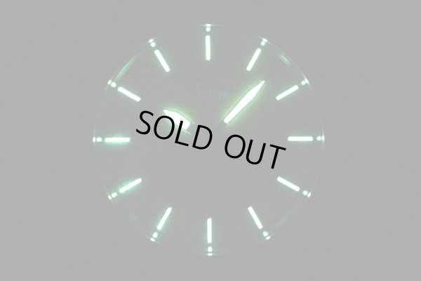 ジン　５５６　シトリンイエロー文字盤　ライト暗闇