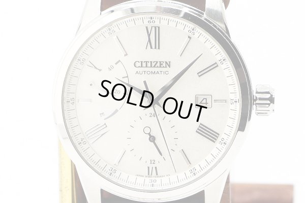 シチズン　コレクション　メカニカル　ＮＢ３０２０－０８Ａ　銀箔漆文字盤　表面拡大