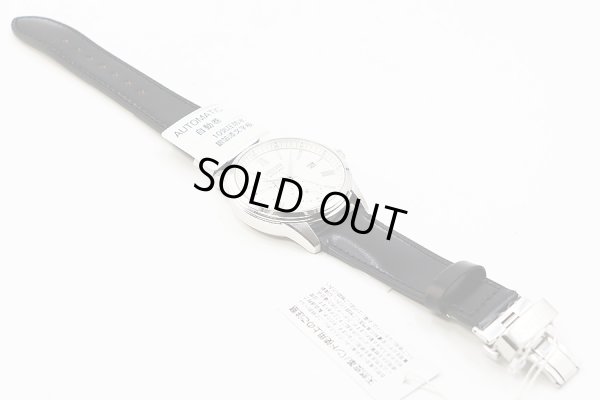 シチズン　コレクション　メカニカル　ＮＢ３０２０－０８Ａ　銀箔漆文字盤　革ベルト状態　表面