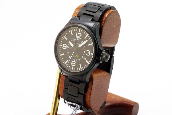 ジン　８５６Ｓ　ＵＴＣ　黒文字盤　サイド