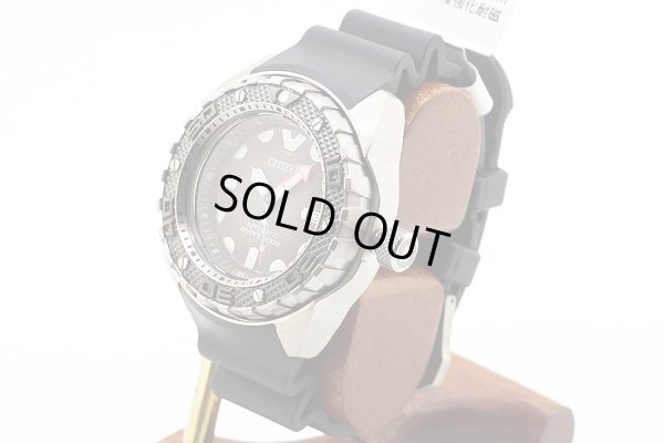 シチズン　プロマスター　メカダイバー２００　ＮＢ６００４－０８Ｅ　グレー文字盤　サイド