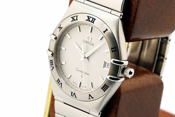 オメガ　コンステレーション　１５１２．３０　白文字盤　サイド拡大