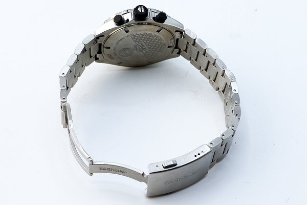 タグホイヤー　フォーミュラー１　クロノグラフ　ＣＡＺ１０１Ｎ　青ストライプ文字盤　ブレス