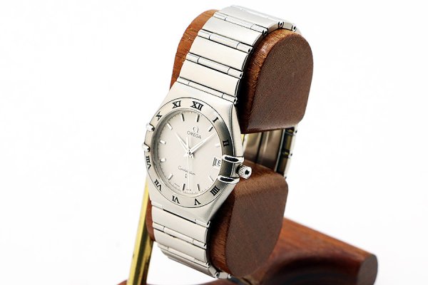 オメガ　コンステレーション　１５１２．３０　白文字盤　サイド
