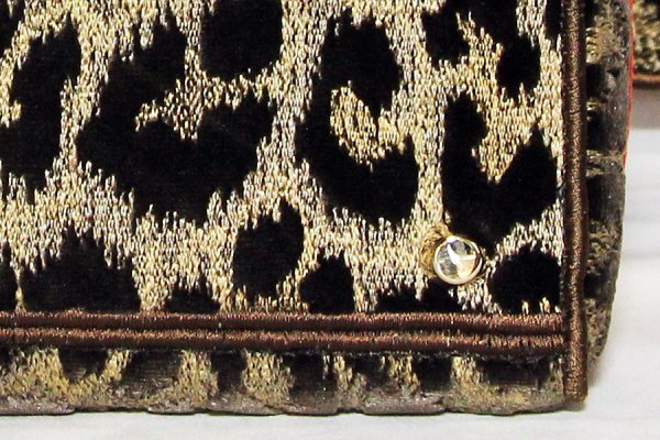 クリスチャンディオール　レディディーライト　ミディアム　レオパード柄　ブラウン／レッド／イエロー　底拡大