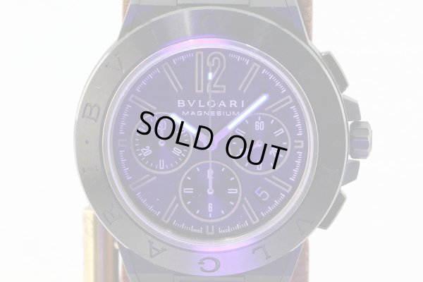 ブルガリ　ディアゴノマグネシウム クロノ ＤＧ４２ＳＭＣ　ＣＨ　黒文字盤　ライト