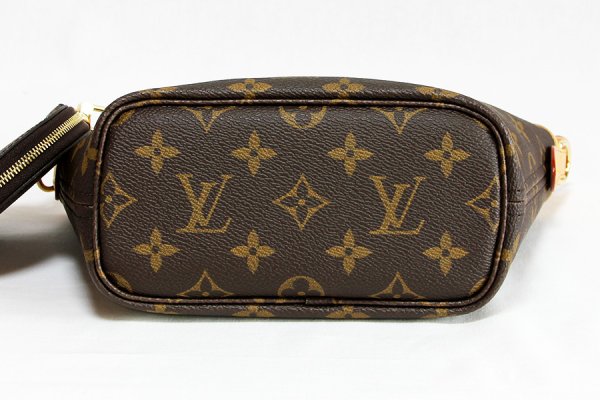 ルイ・ヴィトン　ネヴァーフルBB M46705 ベージュ　底