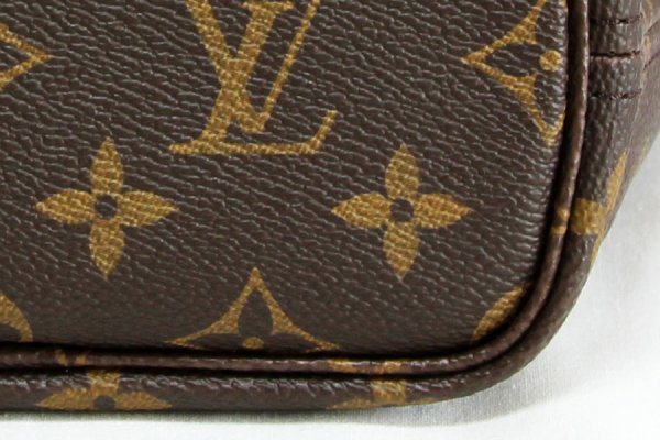 ルイ・ヴィトン　ネヴァーフルBB M46705 ベージュ　底拡大