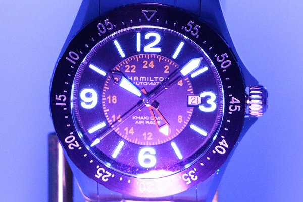 ハミルトン　カーキ　パイロットＧＭＴ　Ｈ７６７５５０　黒文字盤　ライト