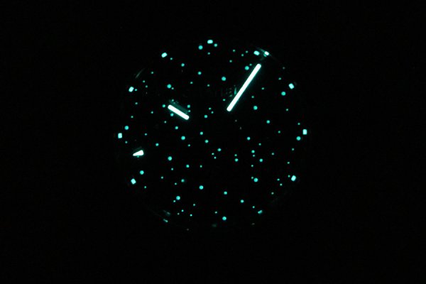 シャネル　Ｊ１２　Ｈ７９８９　インターステラ　黒文字盤　ライト暗闇