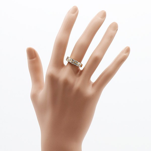 タサキ　K18 ダイアイリリング 0.94ct 4.40g　装着イメージ