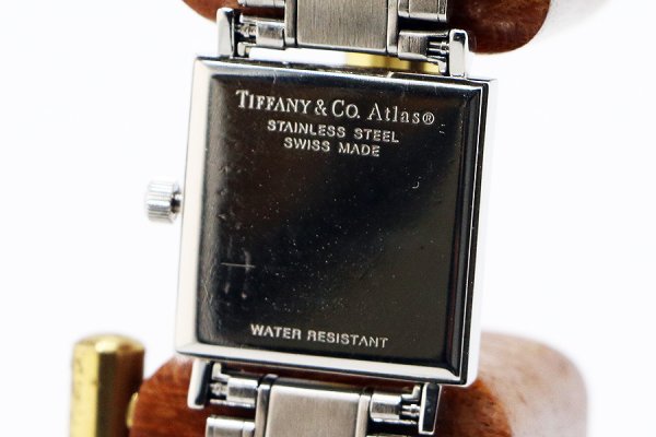 ティファニー　アトラス　スクエア　グレー文字盤　裏面拡大