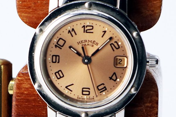 エルメス　クリッパー　ＣＬ４．２１０　ピンク文字盤　表面拡大