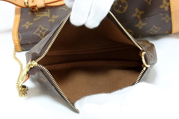 ルイ・ヴィトン　プチ・バケット M42238　ポーチ中身