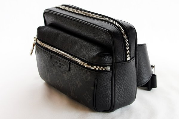 ルイ・ヴィトン　バムバッグ・アウトドア M30245　サイド