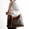 ルイ・ヴィトン　キャリーオール NM MM M46197　掛けたイメージ