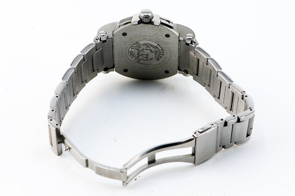 シチズン　シリーズエイト　８０１　ＣＧＮ７２－００１１　黒文字盤　ブレス