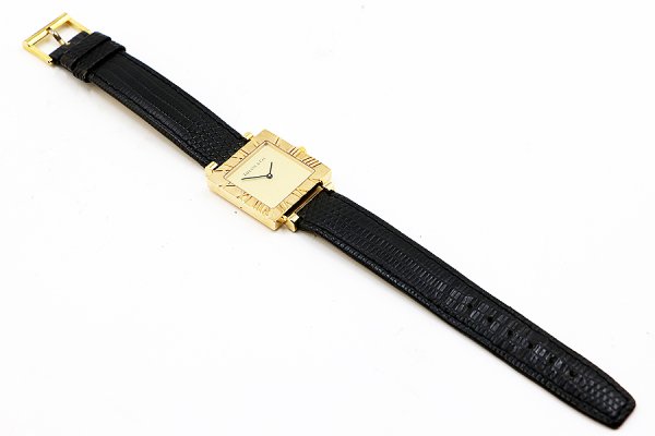 ティファニー　アトラス　スクエア　Ｍ３６３０　金文字盤　革ベルト状態　表面