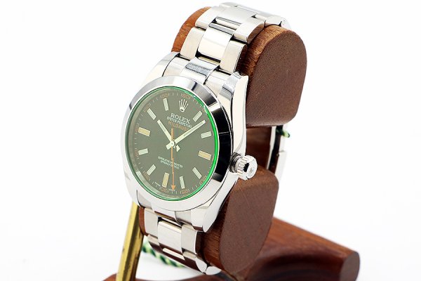 ロレックス　１１６４００ＧＶ　ミルガウス　黒文字盤　グリーンガラス　サイド