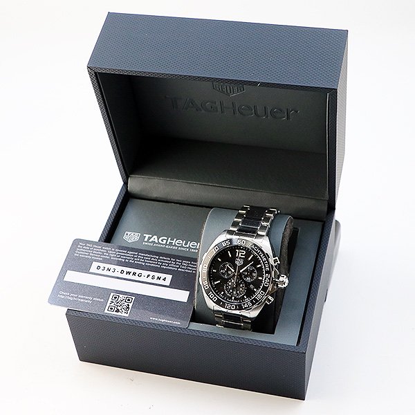 タグホイヤー　フォーミュラー１　クロノグラフ　ＣＡＺ１０１１　黒文字盤　箱・保証書