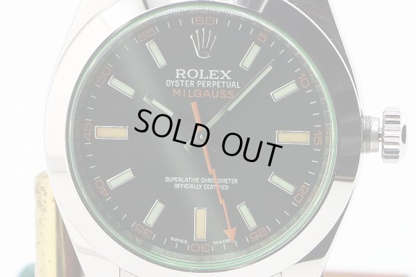 ロレックス　１１６４００ＧＶ　ミルガウス　黒文字盤　グリーンガラス　表面拡大