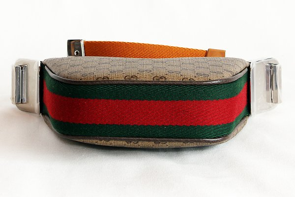 グッチ　アタッシェミニショルダーバック 718512 525040 ブラウン　底