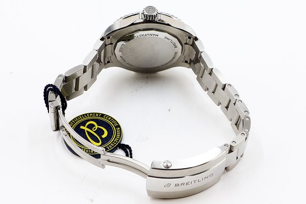 ブライトリング　スーパーオーシャン４６　Ａ１７３７８　黒／白文字盤　ブレス