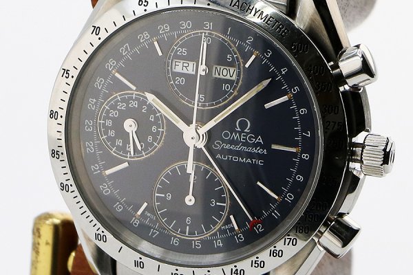 オメガ　スピードマスター　デイデイト　３５２１．８０　青文字盤　表面拡大