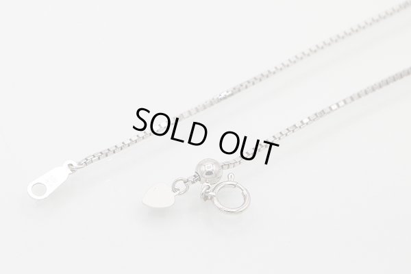K18WG アレキサンドライトガーネットダイアイリペンダントネックレス 0.94ct 1.60ct 0.38ct 14.20g　留め具外したイメージ