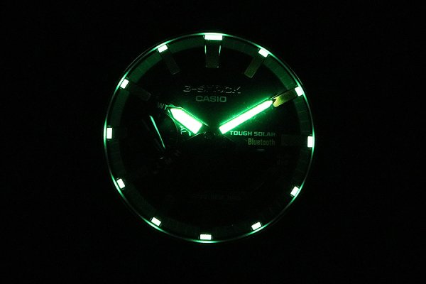 カシオ　Ｇショック　ＧＭ－Ｂ２１００ＢＰＣ　黒文字盤　レインボーインデックス　ライト暗闇