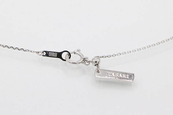 タサキ　K18WG ダイアイリペンダントネックレス 0.24ct 3.80g　留め具