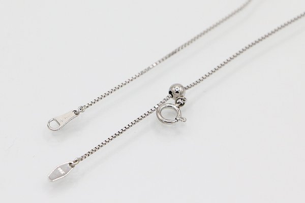 タサキ　PT900/850 ダイアイリペンダントネックレス 0.55ct 5.30g　留め具外したイメージ