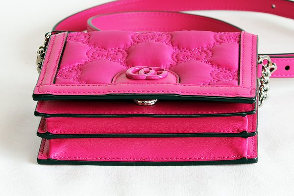 グッチ　2WAYミニショルダーバック 723777 1147 ピンク　底