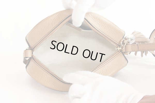 グッチ　ソーホー インターロッキングG タッセルショルダーバック 747779 213317 ベージュ　中身